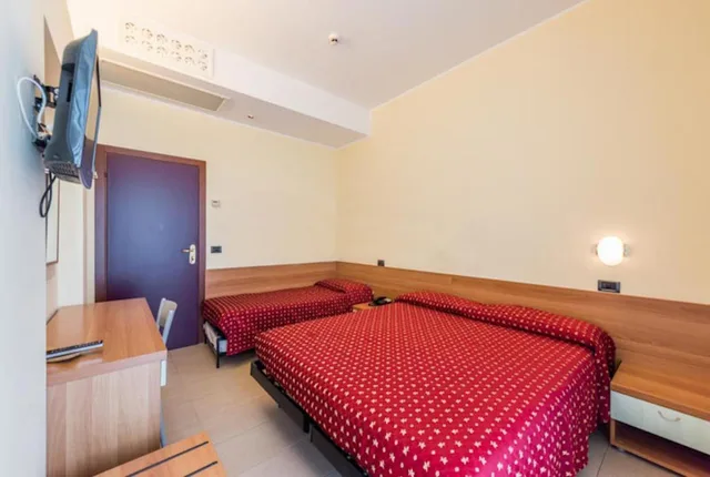 Standard, Triple, Sea View, Hotel Flamingo 1/9