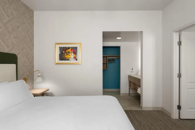 2 Bedrooms, Suite, King Bed, 2 Queen Beds, 2 Bathrooms، Homewood Suites By Hilton Sacramento Airport-Natomas 7/11