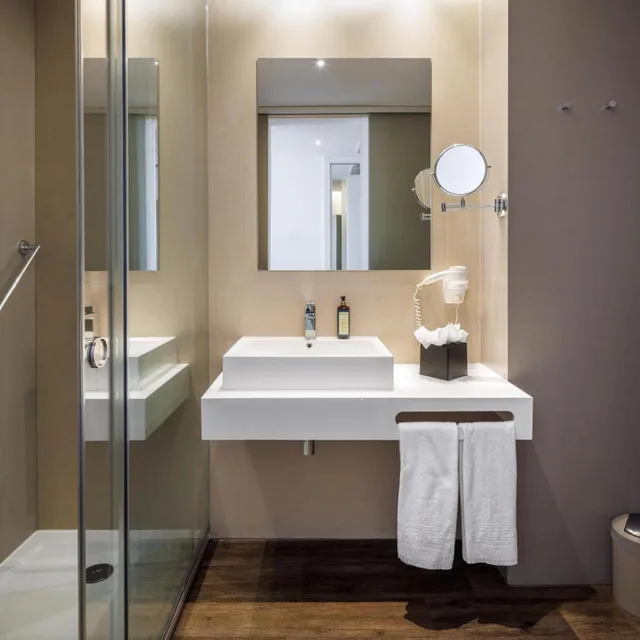 غرفة قياسية بسرير مزدوج، Jupiter Marina 4/4