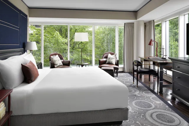 غرفة غراند ركنية بسرير كينج، The Liberty, A Luxury Collection Hotel, Boston 2/4