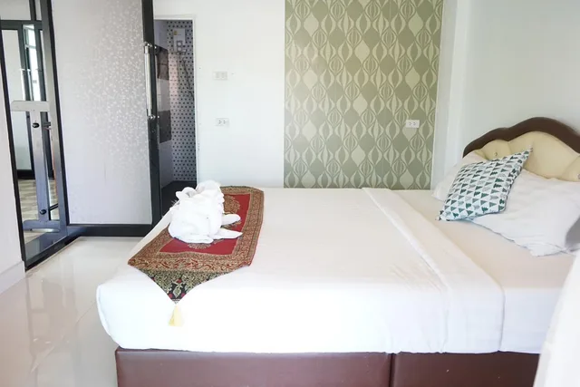 جناح عائلي، Chaiyai Riverfront Hotel 1/7