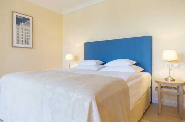 غرفة عائلية بسرير كينج بإطلالة على الحديقة مع أريكة، Hotel Spiess Spiess Appartement Pension 4/10