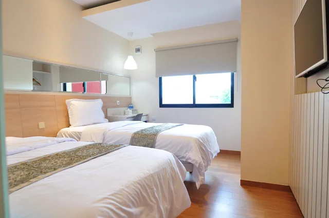 G, Executive, Suite، G Hotel Pontianak 2/2