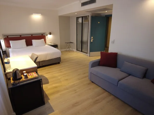 جناح جونيور بسرير مزدوج مع أريكة، Feronya Hotel 3/5