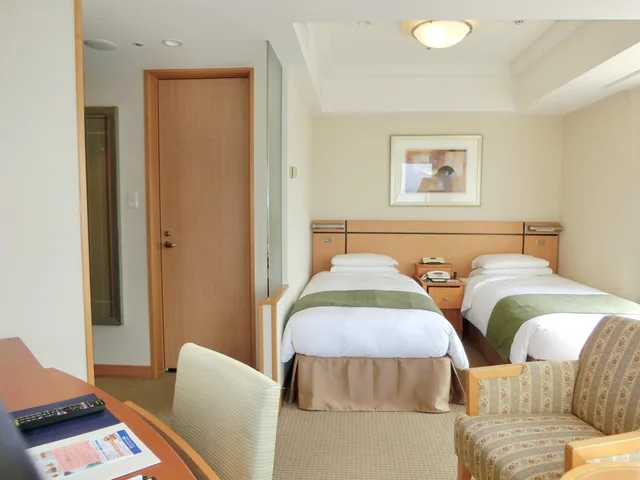 غرفة اقتصادية بسريرين منفصلين للمدخنين، Jr Hotel Clement Takamatsu 1/4