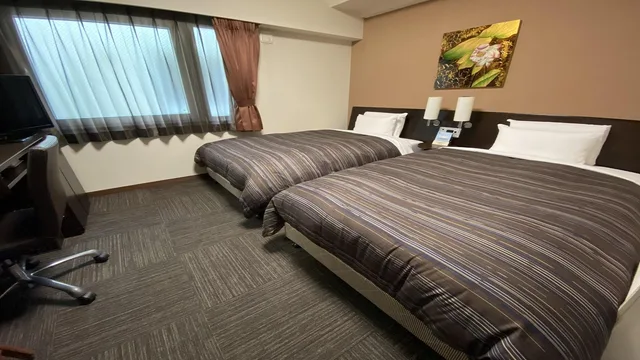 غرفة كومفورت بسريرين منفصلين بدون إطلالة للمدخنين، Hotel Route-Inn Yokohama Bashamichi 1/1