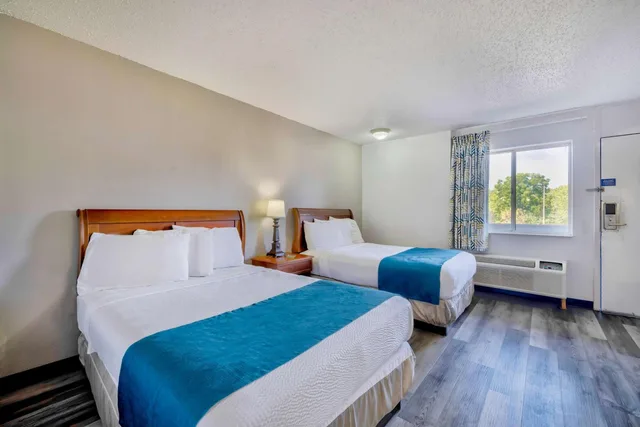 غرفة بسريرين كوين، Motel6 Harrisburg, PA – Near PA Expo Center 3/5