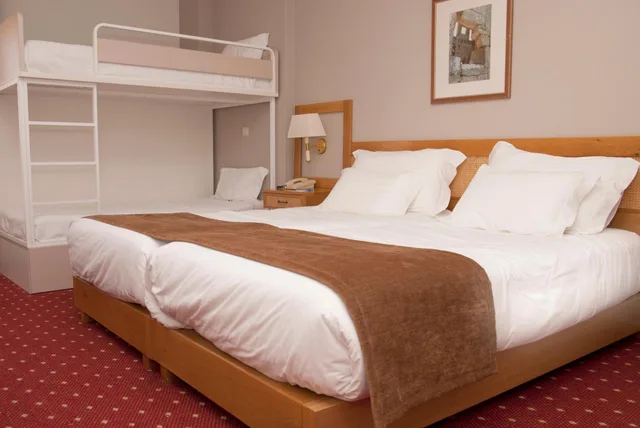 Family, Twin Beds, Bunk Bed, Hotel Rainha D Amelia Arts Leisure 3/6