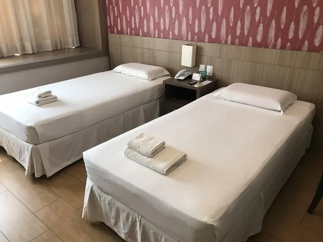 غرفة بريميير بسريرين منفصلين، Hotel Continental Inn 4/10