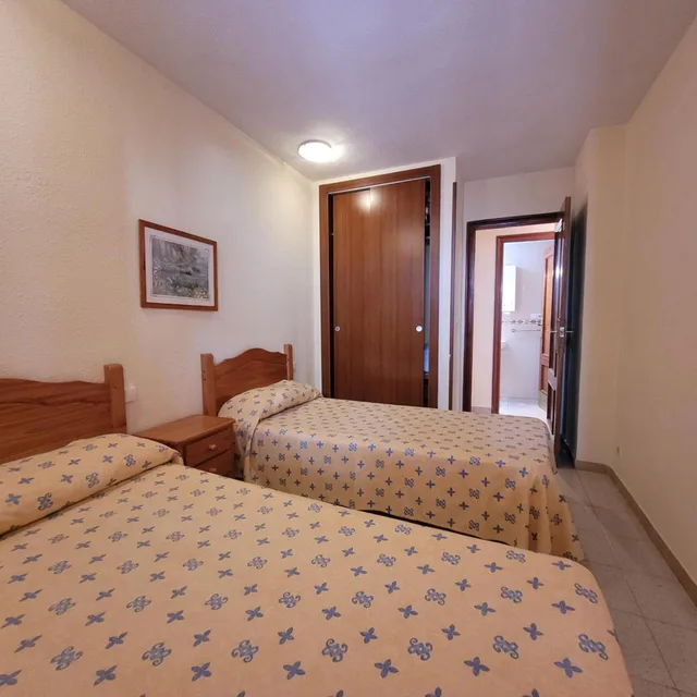 شقة بغرفتي نوم، Europa Center 3/4