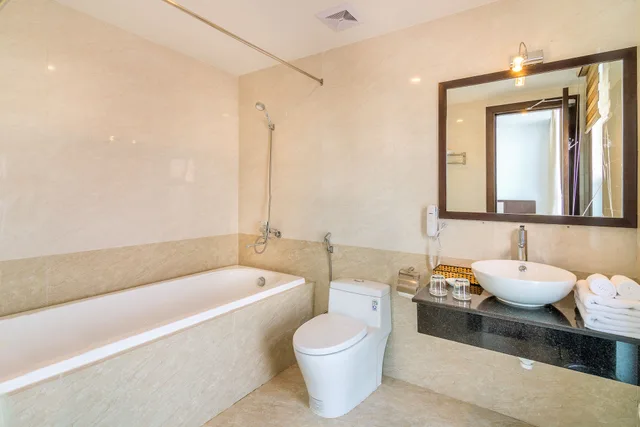 Deluxe, Triple, Queen Bed, Beach Front، Dana Marina Hotel 5/5