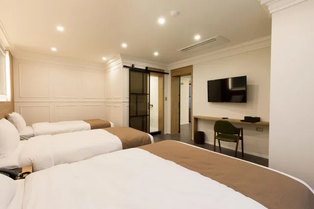 Parlour Suite، Casaloma Hotel 1/7