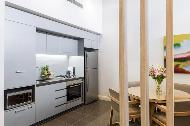 Oaks Redcliffe Mon Komo Suites, North Lakes, Narangba 16/77