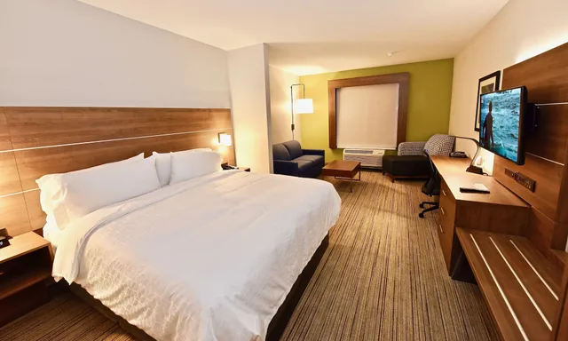 غرفة قياسية بسرير كينج، Holiday Inn Express and Suites Perryville I 55 1/4