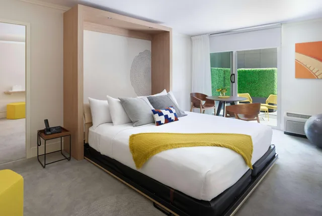 استوديو، BEI San Francisco Trademark Collection by Wyndham 1/1