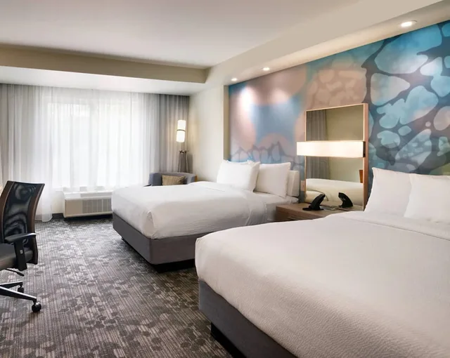 غرفة بسريرين كوين لذوي الإعاقة، Courtyard by Marriott Atlanta Duluth Downtown 1/4