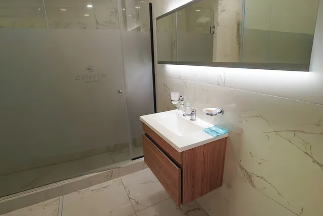 غرفة قياسية بسرير مزدوج، Denver Hotel 8/10