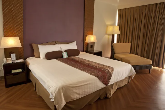 Tower, Infinity, King Bed, Ocean Front، Guam Reef Olive Spa Resort 3/4