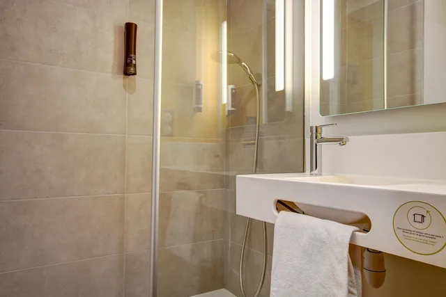غرفة سوبيريور بسرير مزدوج، B&B Hotel Epernay 5/5