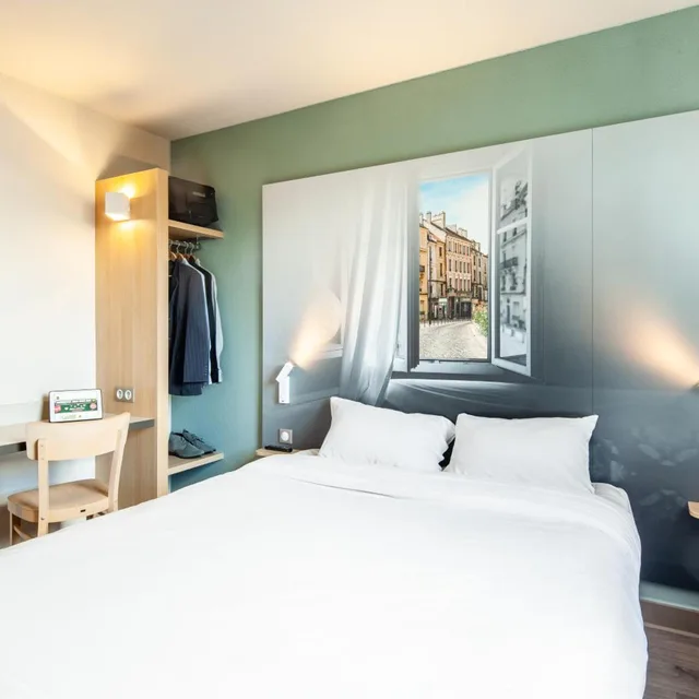 غرفة قياسية بسرير مزدوج، B&B Hotel Meaux 2/9