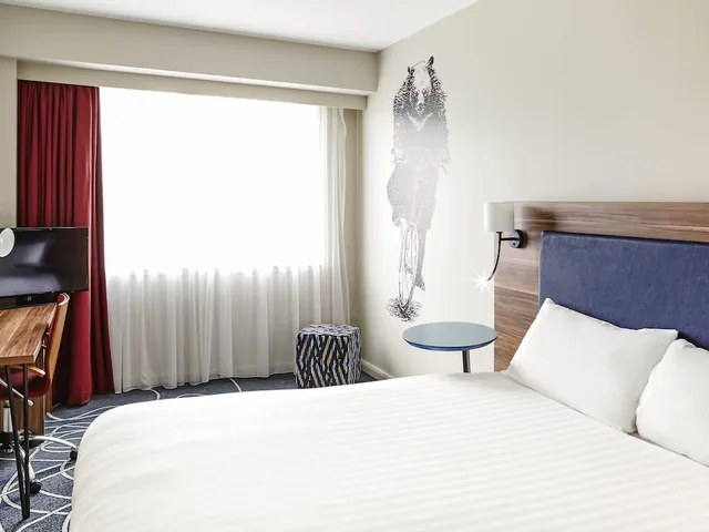غرفة بسرير كوين، AC Hotel by Marriott Birmingham NEC and Airport 3/10