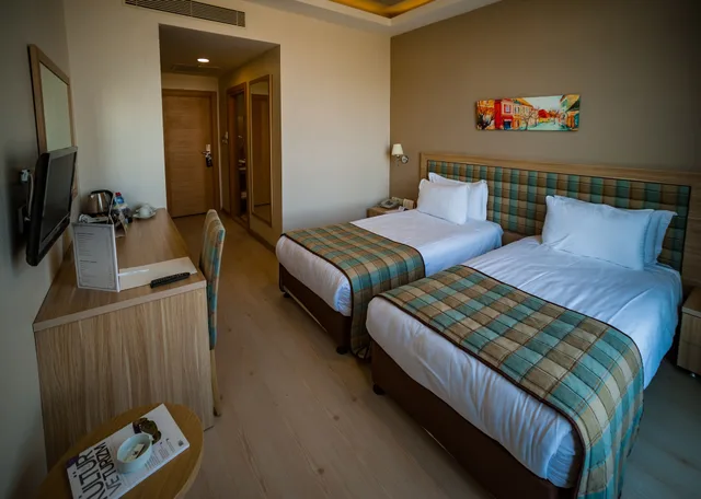 غرفة قياسية بسريرين منفصلين، Akman Tzob Otel 1/10