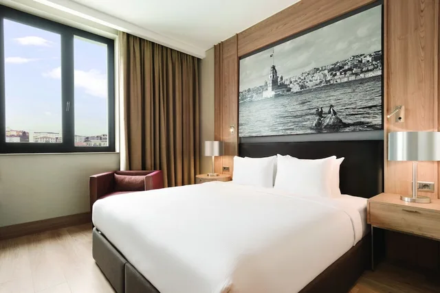 Tryp, Premium, Queen Bed، TRYP by Wyndham Istanbul Basin Ekspres 1/3
