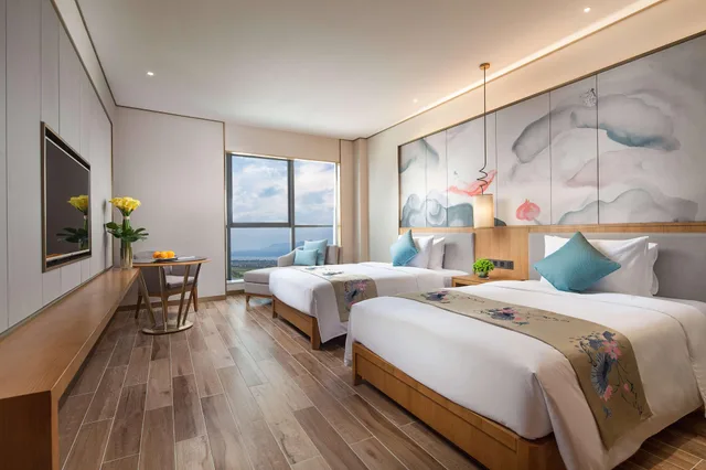 غرفة بسريرين منفصلين للمدخنين، Ramada Plaza by Wyndham Fuxian Lake 1/1