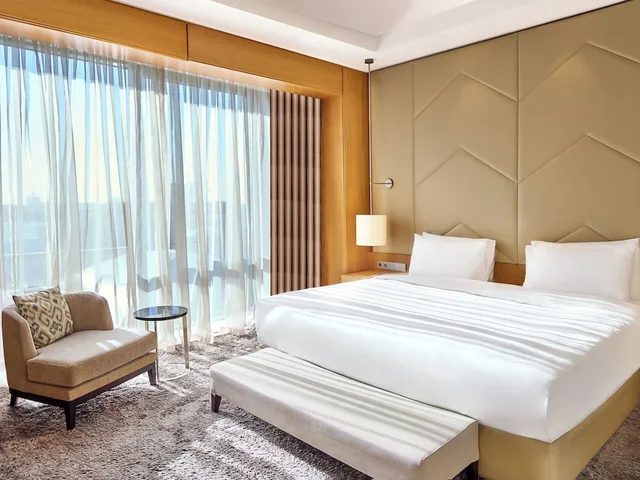 Regency, Suite, King Bed، Hyatt Regency Tashkent 1/7