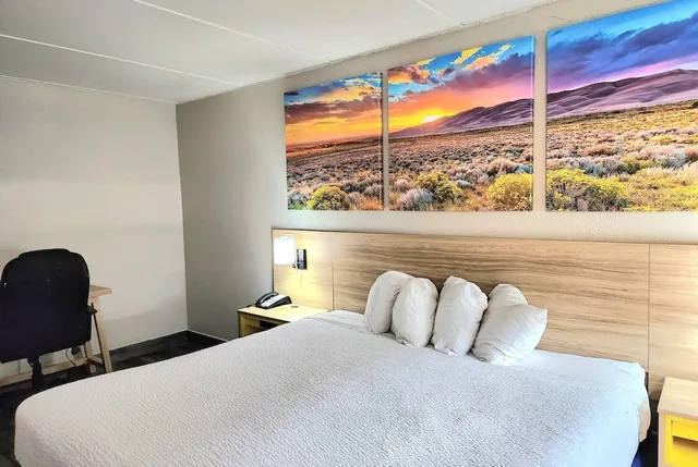 غرفة بسرير كينج لذوي الإعاقة، Days Inn By Wyndham Houston 6/10