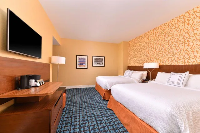 1 Bedroom, 2 Rooms, Hudson, Suite, 2 Queen Beds, Sofa، Fairfield Inn Suites By Marriott Albany Downtown 2/2