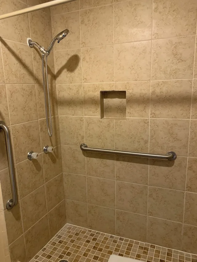 غرفة بسريرين كوين، Loma Alta Motel 3/3