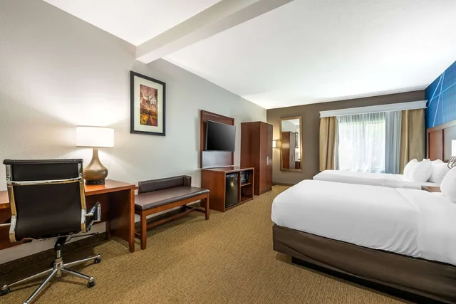 جناح ديلوكس بسريرين كوين، Comfort Suites Omaha East-Council Bluffs 2/4