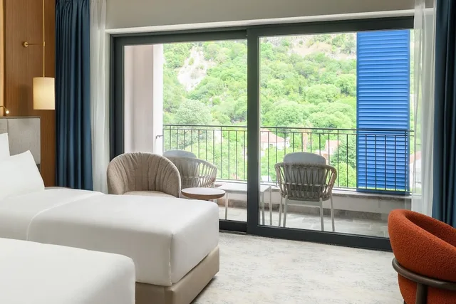 غرفة كلاسيكية بسريرين منفصلين، Movenpick Hotel & Residences Teuta Kotor Bay 5/10