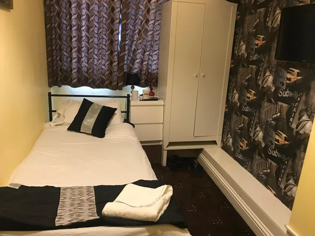 غرفة مفردة، Pacific Inn London Heathrow (ex. Essex Inn Hotel) 1/4
