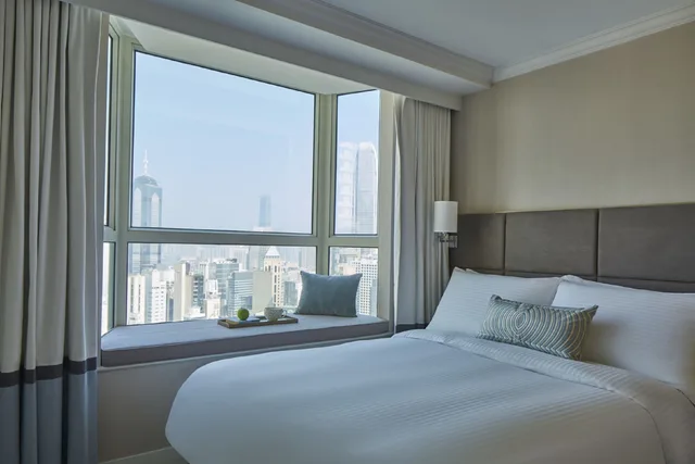 Garden Suite, Queen Bed، Two Macdonnell Road 1/3
