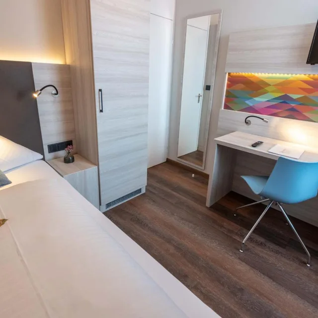 غرفة مفردة، Westend Hotel 2/2
