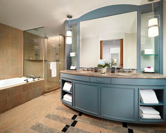 2 Bedrooms, Suite, 2 King Beds, Back Bay Corner، Mandarin Oriental Boston 3/3