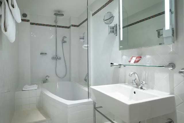 غرفة قياسية بسرير مزدوج، Elysees Hotel 5/7
