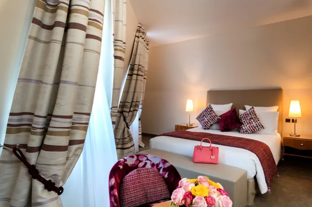 غرفة كلاسيكية بسرير كوين، Hotel & Spa Regent Petite France 1/6
