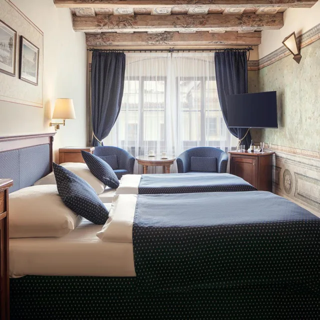 Room, Double or Twin Bed, The Charles Hotel 4/6