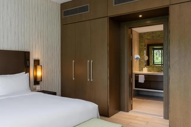 غرفة سوبيريور بإطلالة على المسبح، Radisson Blu Hotel Residence Nairobi Arboretum 5/10