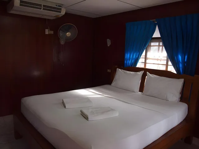 Bungalow, Sea View, with Fan، Palm Point Village 1/1
