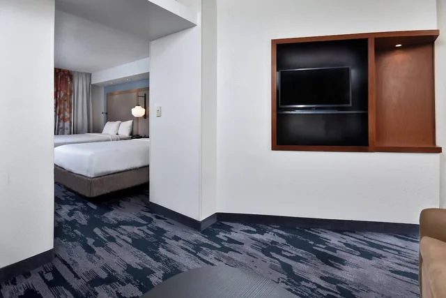 استوديو بسريرين مزدوجين مع أريكة لذوي الإعاقة، Fairfield Inn & Suites by Marriott Richmond Innsbrook 2/6