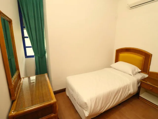شقة بإطلالة على الشاطئ بشرفة بـ3 غرف نوم، Long Sands Port Dickson 3/4
