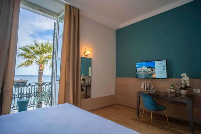 غرفة بسرير مزدوج بشرفة، Grand Hotel Alassio Beach & SPA Resort 1/2