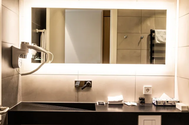 غرفة سوبيريور بسرير مزدوج، Hotel South Coast 3/3