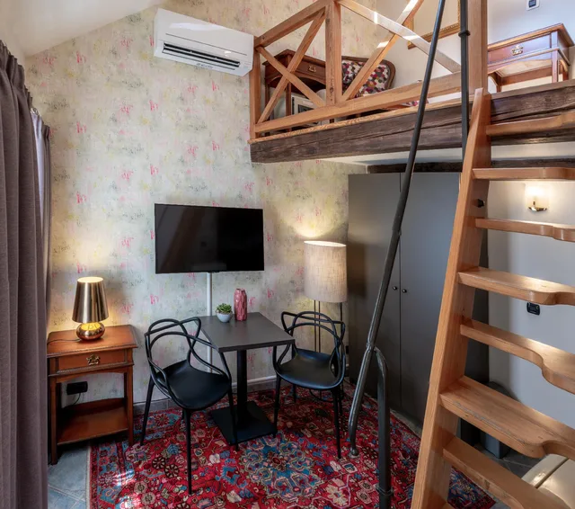 جناح دوبلكس بمطبخ صغير، Chateau 9 Apartments by Adrez Living 1/2