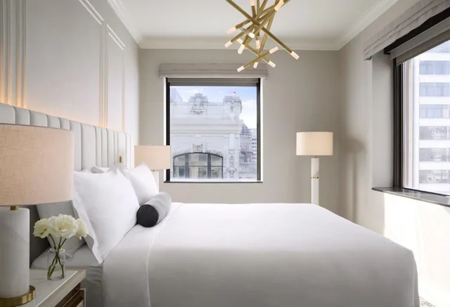 جناح فاخر بسرير كينج بغرفة نوم واحدة، InterContinental Hotels Indianapolis, an IHG Hotel 1/4