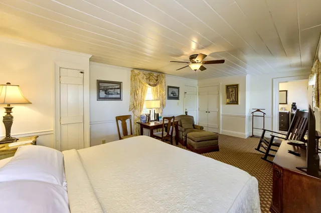 Old Quarter, King Bed، Anchuca Historic Mansion & Inn 3/4